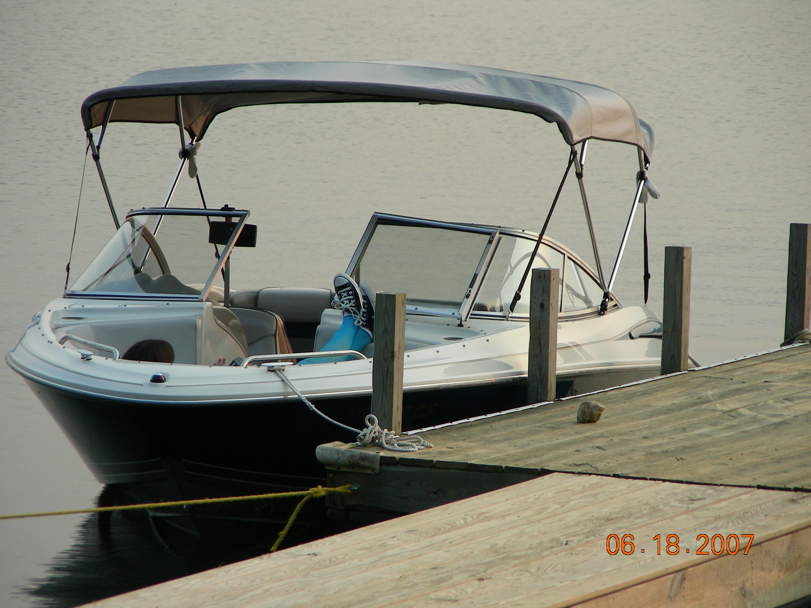 ./2007/Kerr Lake Eagles Nest/June18/DSCN1278.JPG